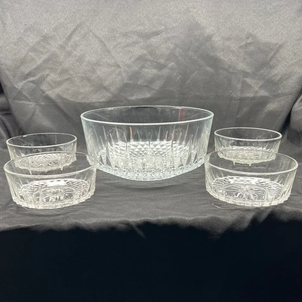 Vintage ARCOROC~ 5 pc Set ~Clear Glass France Diamant Salad Berry Serving Bowls